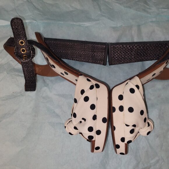 NEW - Dolce & Gabbana Heels - Picture 6 of 10